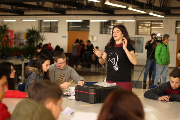 Imagen de portada de La Feria de las Ingenierías reúne a 650 estudiantes de Secundaria y Bachillerato en torno a la tecnología y la innovación